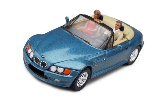 CC04904 BMW Z3 with 2 figures 